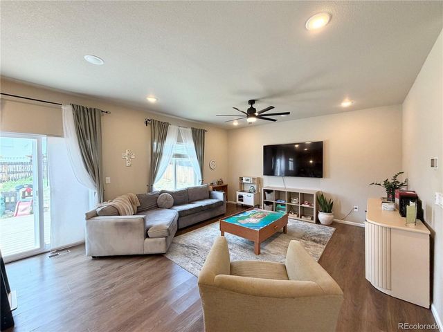 10710 Rolling Peaks Dr, Peyton, CO 80831