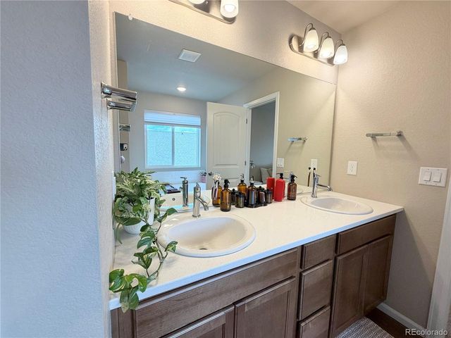 10710 Rolling Peaks Dr, Peyton, CO 80831