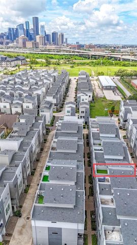341 Eado Park Circle, Houston, TX 77020
