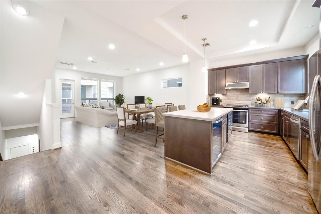 341 Eado Park Circle, Houston, TX 77020