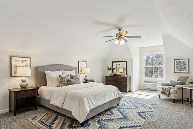 100 Lyon Dr, Portland, TN 37148