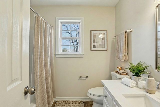 100 Lyon Dr, Portland, TN 37148