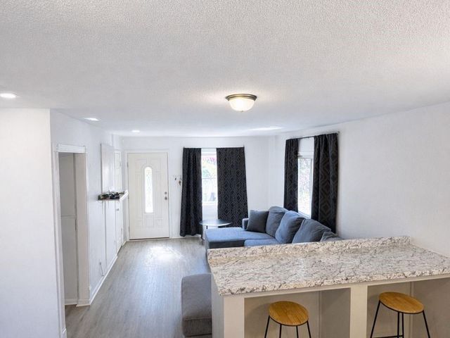 4906 Alma Avenue, Kansas City, KS 66106