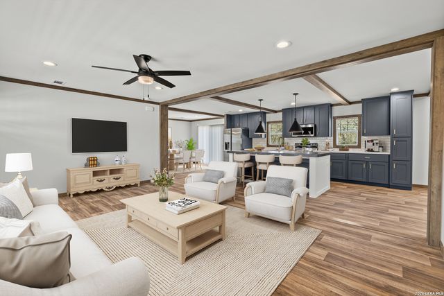 140 Syrah St, La Vernia, TX 78121