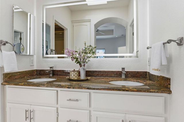 1 Arroyo View Circle, Belmont, CA 94002