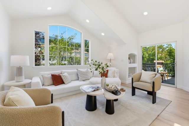 1 Arroyo View Circle, Belmont, CA 94002