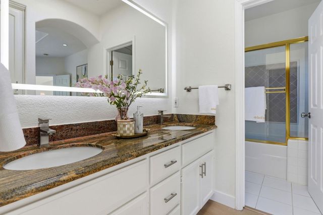 1 Arroyo View Circle, Belmont, CA 94002