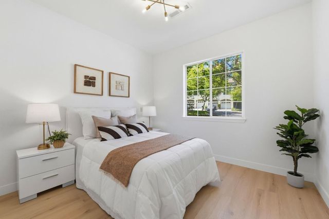 1 Arroyo View Circle, Belmont, CA 94002