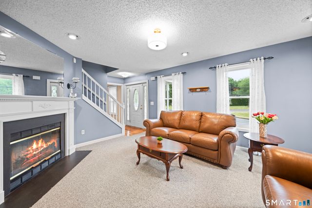 35 North Street, Enfield, CT 06082