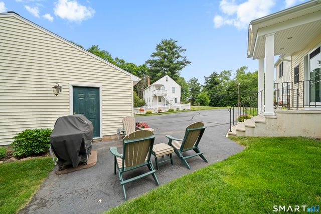35 North Street, Enfield, CT 06082