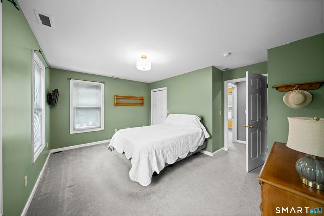 35 North Street, Enfield, CT 06082