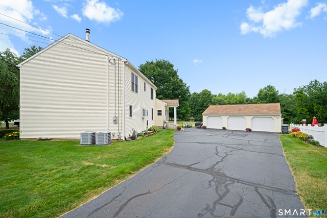 35 North Street, Enfield, CT 06082