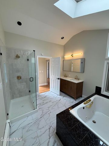 2080 Van Antwerp Road, Niskayuna, NY 12309