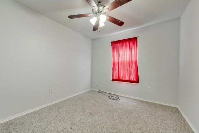 915 Freestone Drive, Arlington, TX 76017