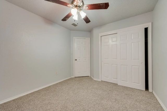 915 Freestone Drive, Arlington, TX 76017