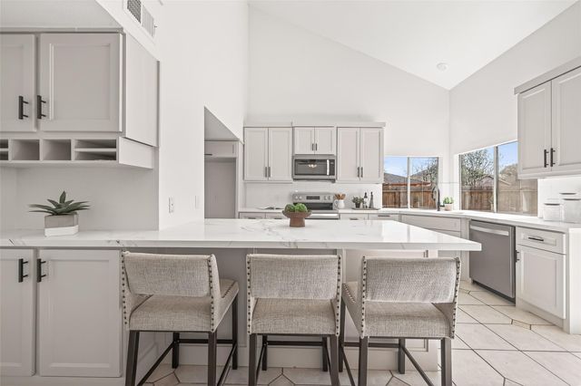 3202 The Highlands Drive, Sugar Land, TX 77478