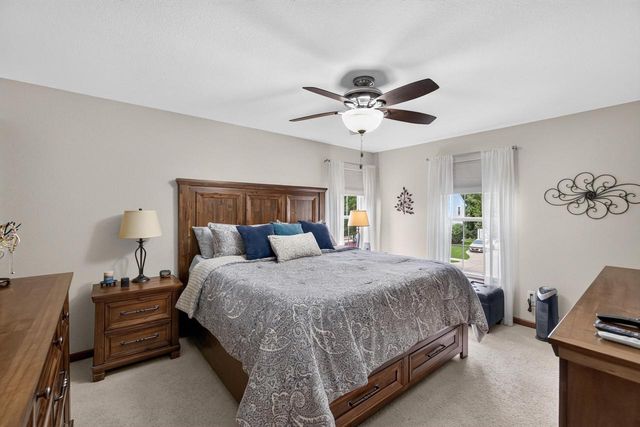1727 Cloverview STREET, West Bend, WI 53095