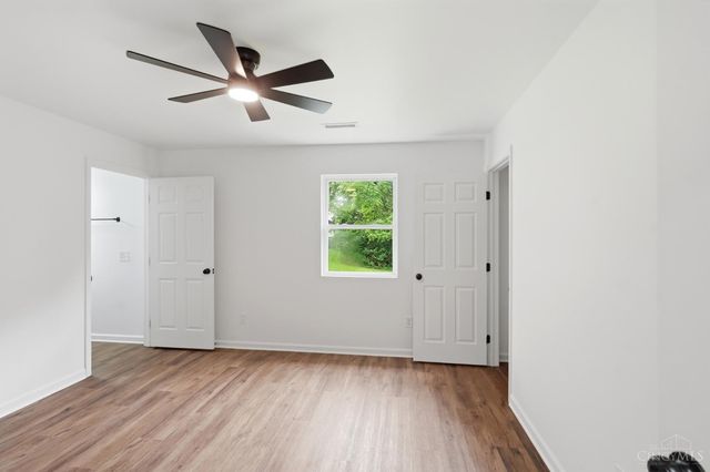 112 W Leslie Avenue, Cincinnati, OH 45215