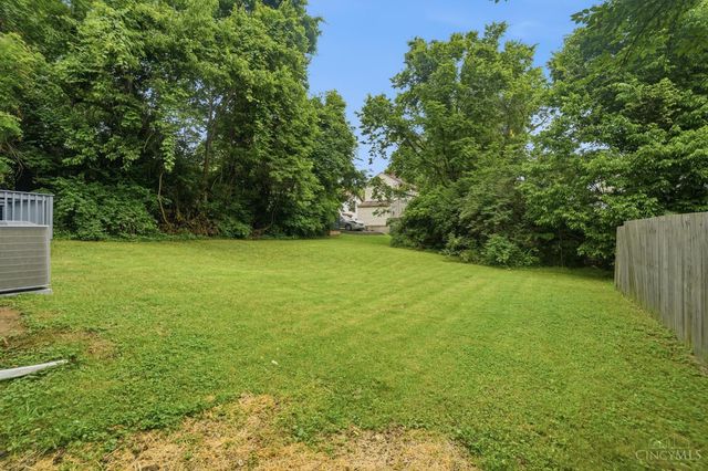 112 W Leslie Avenue, Cincinnati, OH 45215