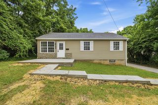 112 W Leslie Avenue, Cincinnati, OH 45215