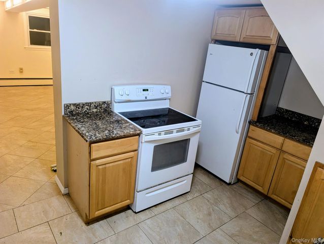 9 Hollowbrook Place, Cortlandt Manor, NY 10567