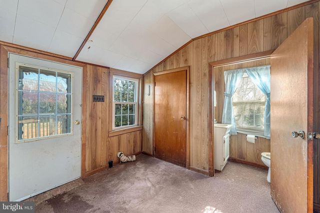 321 JONES ISLAND RD, Cedarville, NJ 08311