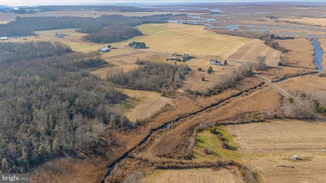 321 JONES ISLAND RD, Cedarville, NJ 08311