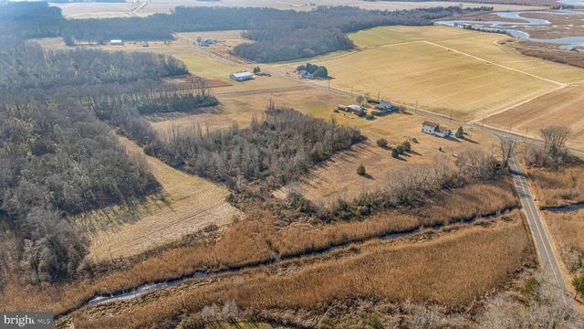 321 JONES ISLAND RD, Cedarville, NJ 08311