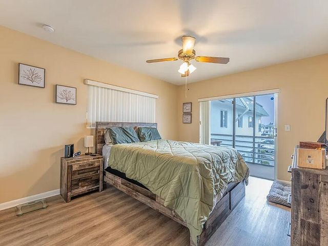 2920 CYNTHIA Lane 202, Lake Worth Beach, FL 33461