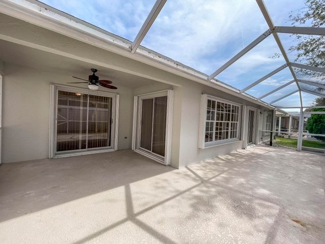 252 Moccasin Trail W, Jupiter, FL 33458