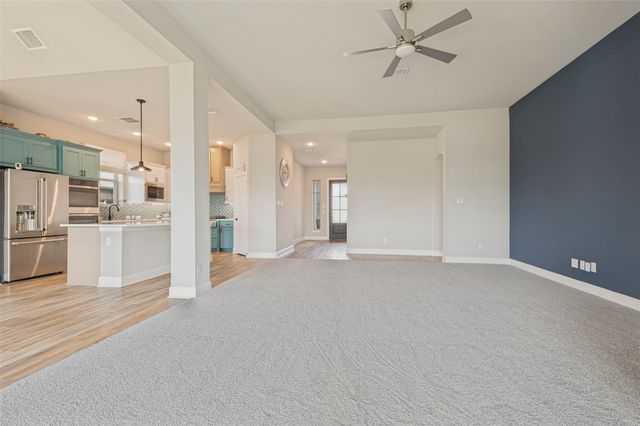1304 Brandenburg Street, Mansfield, TX 76063