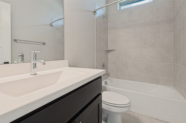 1304 Brandenburg Street, Mansfield, TX 76063