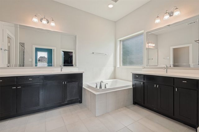 1304 Brandenburg Street, Mansfield, TX 76063