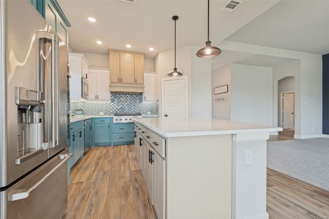1304 Brandenburg Street, Mansfield, TX 76063
