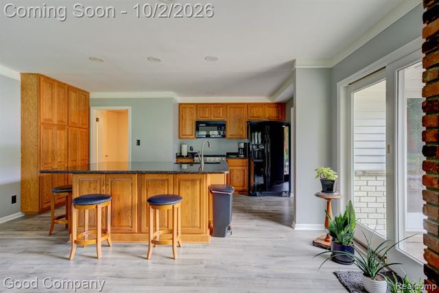 1604 Northumberland Drive, Rochester Hills, MI 48309