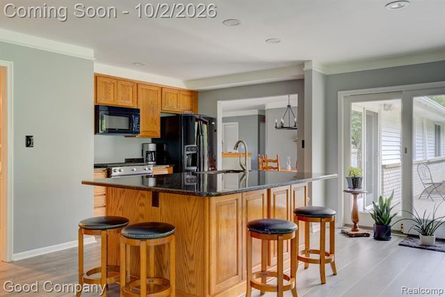 1604 Northumberland Drive, Rochester Hills, MI 48309