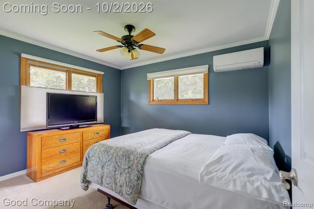 1604 Northumberland Drive, Rochester Hills, MI 48309