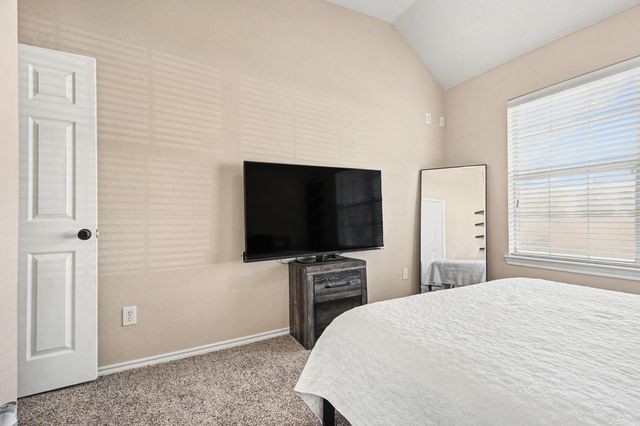 5609 Phoenix Drive, The Colony, TX 75056