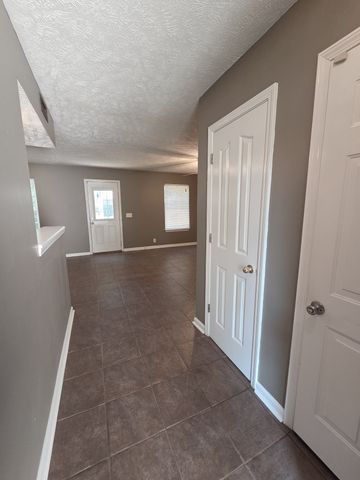261 Indian Park Dr, Murfreesboro, TN 37128