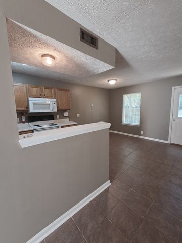 261 Indian Park Dr, Murfreesboro, TN 37128