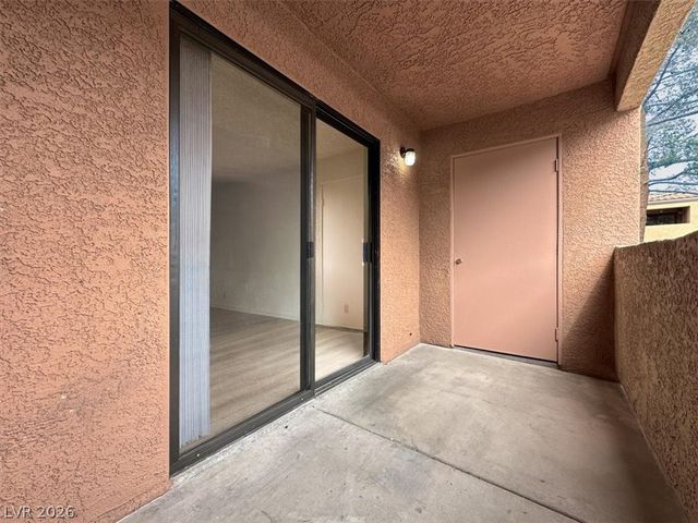 3151 Soaring Gulls Drive 1032, Las Vegas, NV 89128