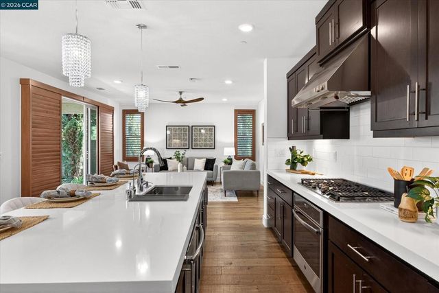 5821 Nugget Way, Dublin, CA 94568