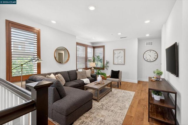 5821 Nugget Way, Dublin, CA 94568