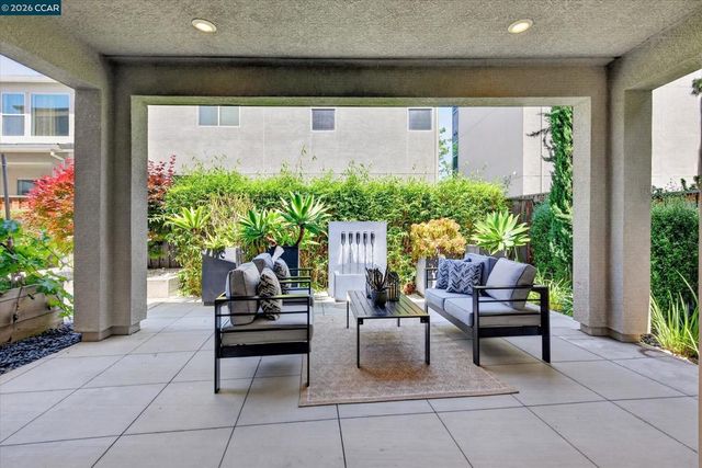 5821 Nugget Way, Dublin, CA 94568