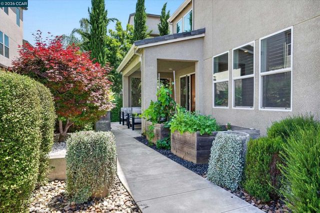 5821 Nugget Way, Dublin, CA 94568