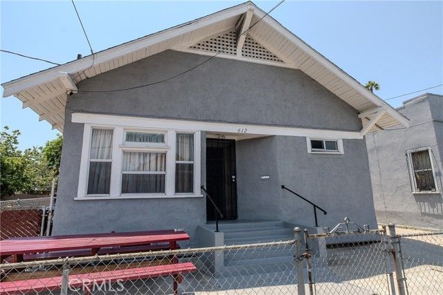 2500 Trinity Street, Los Angeles, CA 90011