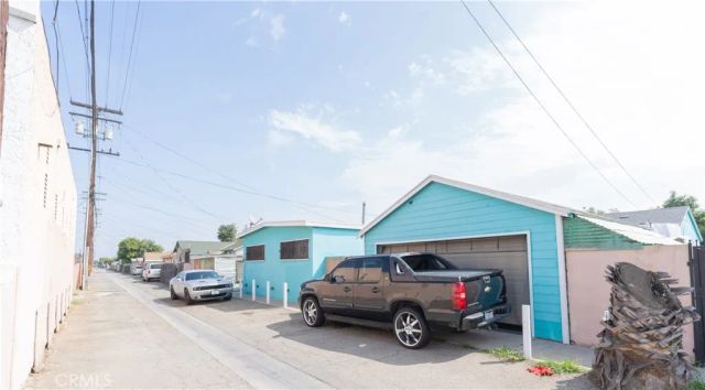 11363 Virginia Avenue, Lynwood, CA 90262