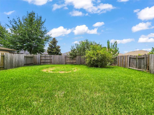 14007 Marners Court, Houston, TX 77014