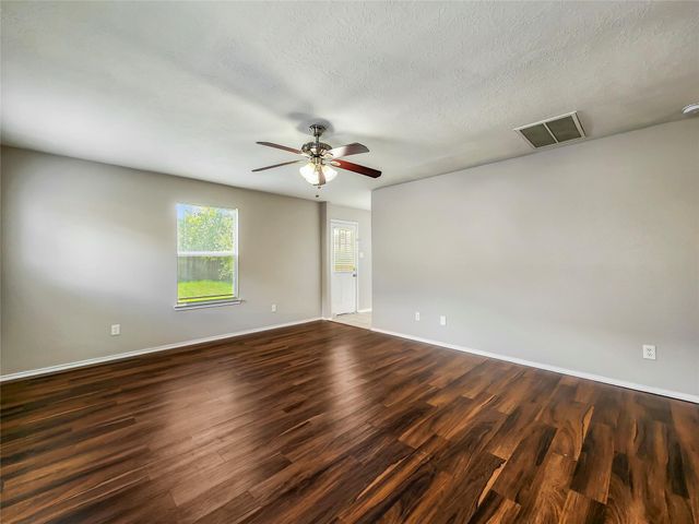 14007 Marners Court, Houston, TX 77014