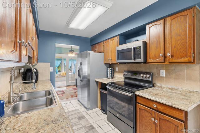 2176 Oak Shade Drive, Davison Township, MI 48423